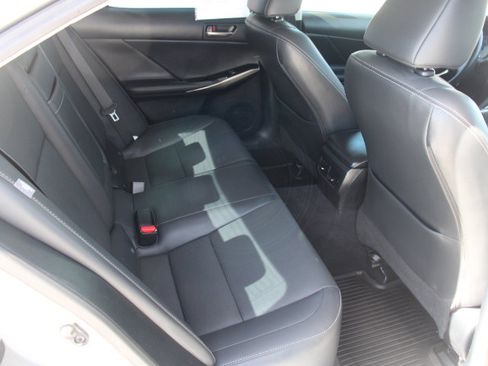 Used 2019 Lexus IS 300 w/ Accessory Package 2 RWD image 17
