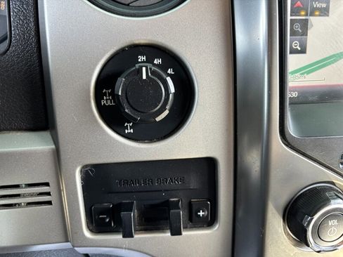 Used 2013 Ford F150 Raptor w/ Luxury Equipment Group image 19