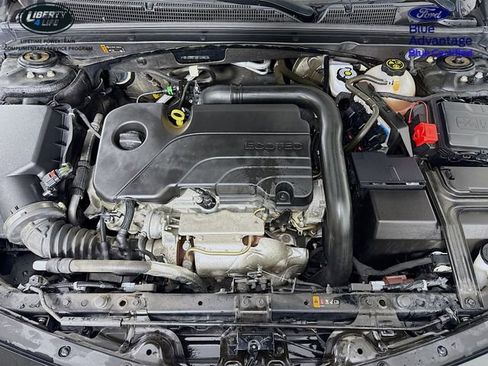 Used 2021 Chevrolet Malibu LT image 29