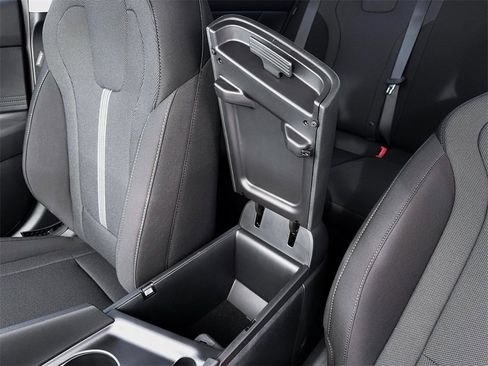 New 2026 Hyundai Elantra SE w/ Cargo Package image 18