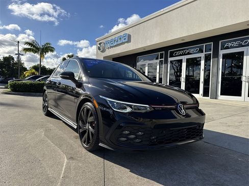 Used 2022 Volkswagen GTI SE image 31