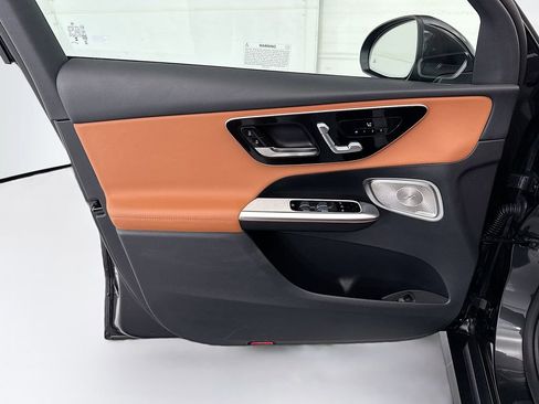 Certified 2026 Mercedes-Benz GLC 300 4MATIC image 23