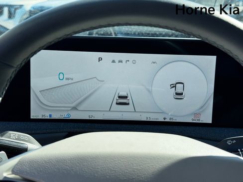 Certified 2024 Kia EV6 Wind image 17