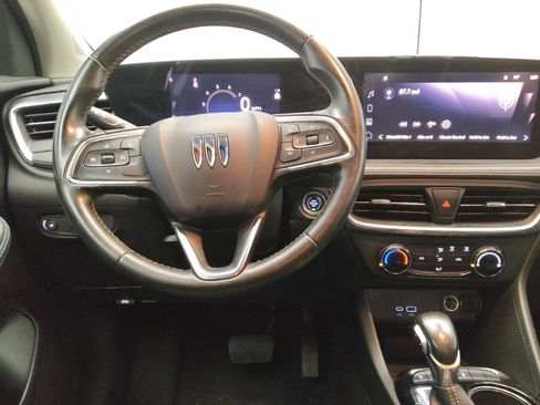 Used 2024 Buick Encore GX Preferred FWD image 22