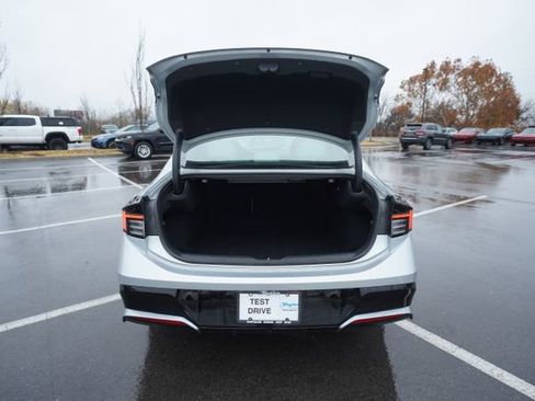 Used 2024 Hyundai Sonata SEL image 16