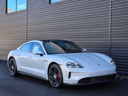 New 2026 Porsche Taycan GTS AWD/4WD image 9