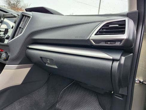 Used 2020 Subaru Forester Premium image 13