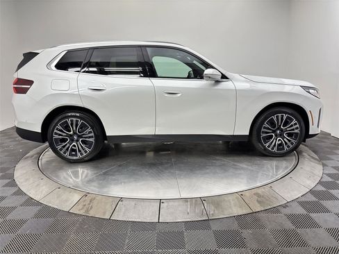 New 2026 BMW X3 xDrive30 w/ Premium Package AWD/4WD image 17