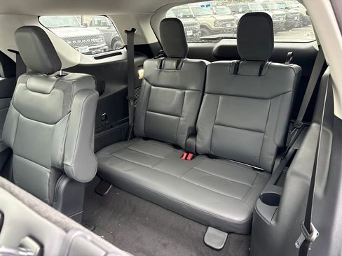 New 2026 Ford Explorer Active w/ Active Comfort Package image 6