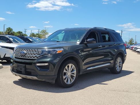 Used 2023 Ford Explorer Limited w/ Equipment Group 301A image 6