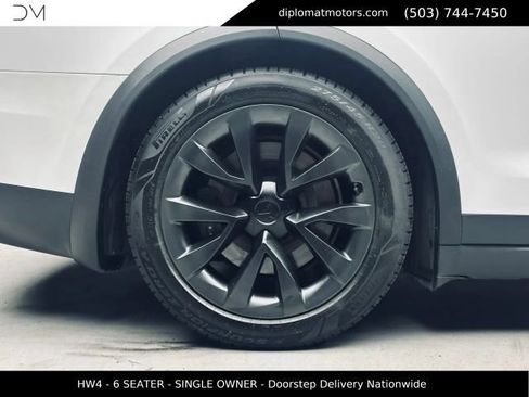 Used 2023 Tesla Model X AWD/4WD image 42