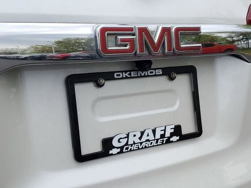 Used 2018 GMC Acadia Denali w/ Technology Package AWD/4WD image 42