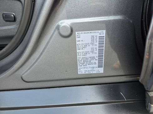 Used 2020 Nissan Rogue SL w/ Premium Package FWD image 33