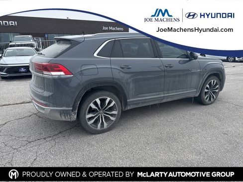 Used 2022 Volkswagen Atlas Cross Sport SEL Premium R-Line image 6