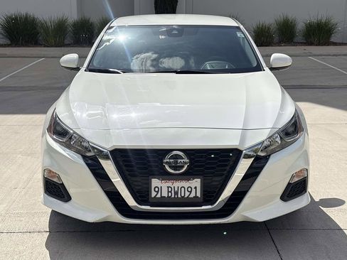 Used 2021 Nissan Altima 2.5 S w/ Driver Assist Package FWD image 8