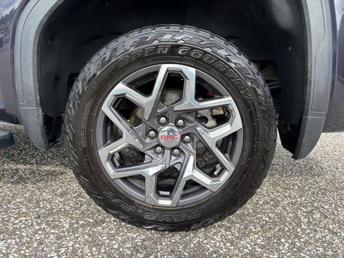 Used 2022 GMC Sierra 1500 SLT w/ SLT Premium Plus Package image 22