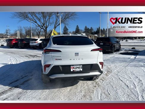 New 2026 Buick Envista Preferred w/ Convenience I Package image 8