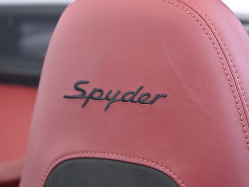 Used 2022 Porsche 718 Boxster Spyder image 31