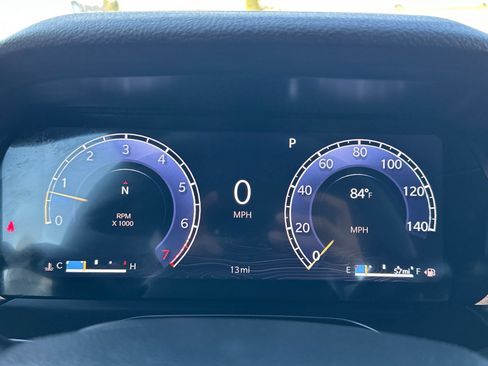 New 2025 Jeep Grand Cherokee Laredo X w/ Luxury Tech Group I image 24