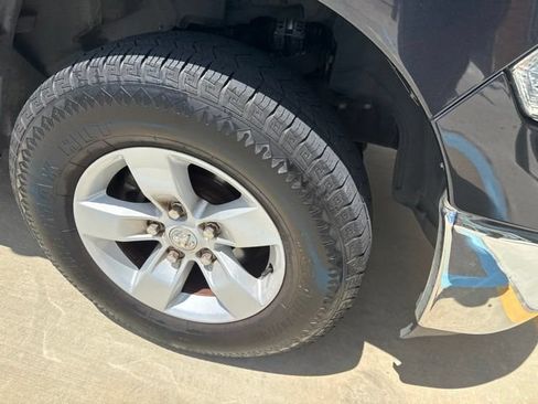 Used 2019 RAM 1500 Tradesman w/ Chrome Plus Package RWD image 4