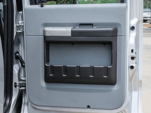 Used 2014 Ford F250 XLT w/ XLT Value Package AWD/4WD image 37