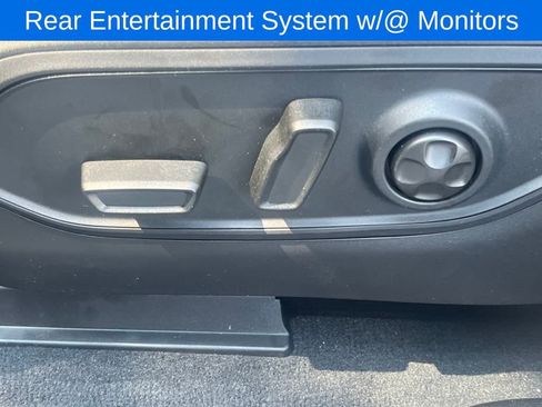 New 2025 Jeep Grand Cherokee L Limited w/ Black Appearance Package image 31