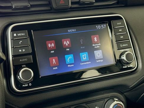 Certified 2022 Nissan Versa S w/ Trunk Package image 16