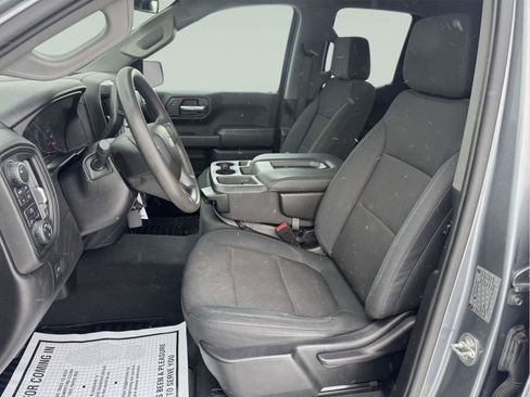 Used 2019 Chevrolet Silverado 1500 Custom w/ Custom Value Package image 13