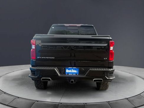 Used 2020 Chevrolet Silverado 1500 LT Trail Boss AWD/4WD image 4