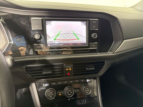 Used 2021 Volkswagen Jetta S FWD image 17