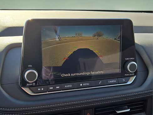 Used 2026 Nissan Rogue SV image 27