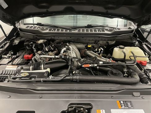 Used 2024 Ford F250 Lariat w/ Lariat Ultimate Package AWD/4WD image 25