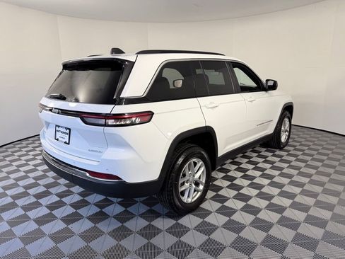 New 2026 Jeep Grand Cherokee Laredo X image 6