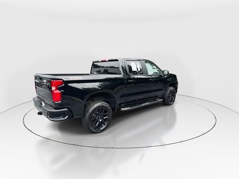 Used 2025 Chevrolet Silverado 1500 LT Trail Boss w/ LPO, Dark Essentials Package AWD/4WD image 8