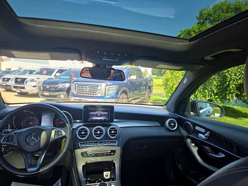 Used 2017 Mercedes-Benz GLC 300 w/ Premium 1 Package image 13