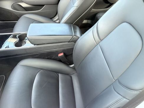 Used 2018 Tesla Model 3 Long Range RWD image 9