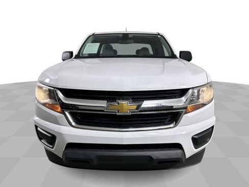 Used 2018 Chevrolet Colorado W/T w/ WT Convenience Package RWD image 3