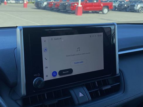 Used 2023 Toyota RAV4 XLE AWD/4WD image 8