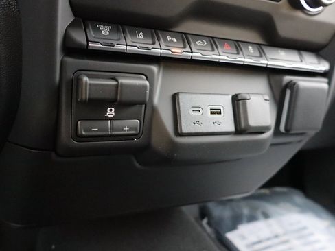 New 2026 Chevrolet Silverado 2500 Custom w/ Custom Value Package image 13