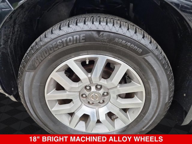 Used 2011 Nissan Pathfinder LE AWD/4WD image 9