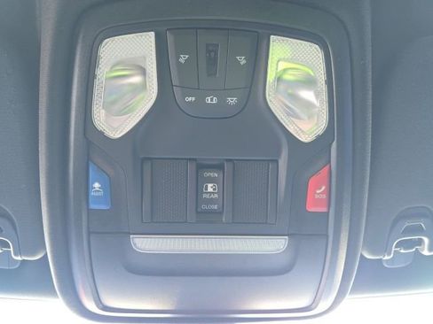 Used 2022 RAM 1500 Big Horn image 17