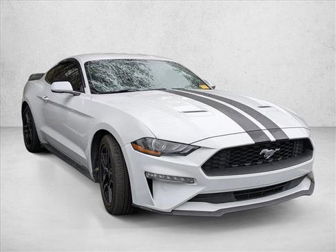 Used 2018 Ford Mustang Coupe w/ Equipment Group 101A image 2