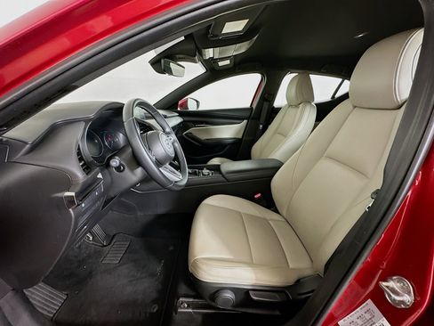 Used 2019 MAZDA MAZDA3 AWD Hatchback image 13