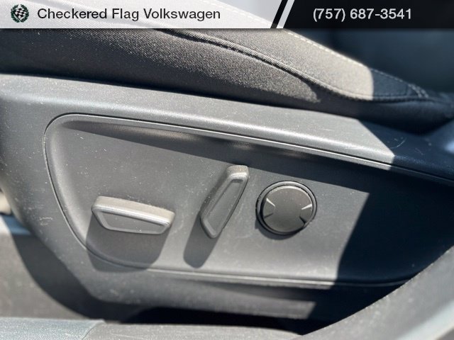 Used 2024 Ford Escape Active AWD/4WD image 23