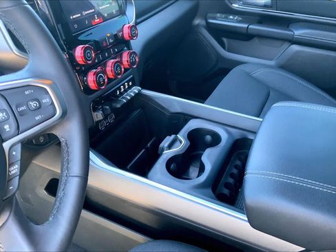 Used 2025 RAM 1500 Big Horn AWD/4WD image 15