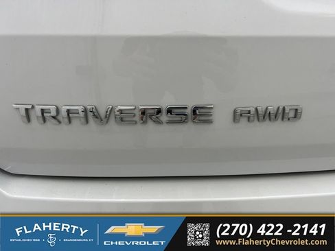 Used 2023 Chevrolet Traverse Premier AWD/4WD image 18