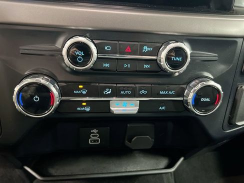 Used 2025 Ford F150 XLT w/ Equipment Group 301A Standard image 16