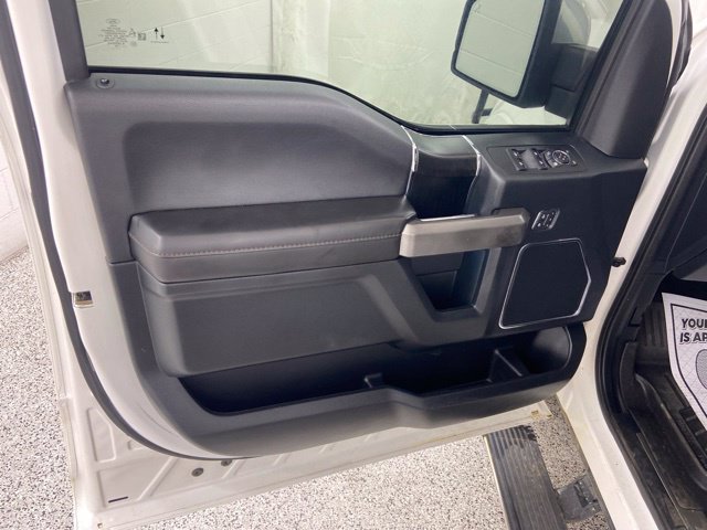 Used 2020 Ford F150 Platinum w/ Equipment Group 701A Luxury AWD/4WD image 16