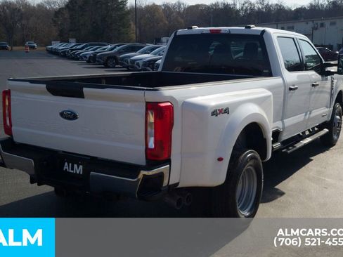 Used 2025 Ford F350 XLT image 5
