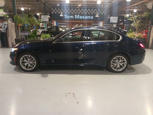 Used 2026 BMW 330i xDrive Sedan w/ Premium Package AWD/4WD image 9